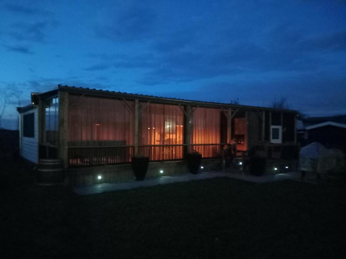 Glamping Aan De Thoolse Kust Ξενοδοχείο Poortvliet Εξωτερικό φωτογραφία